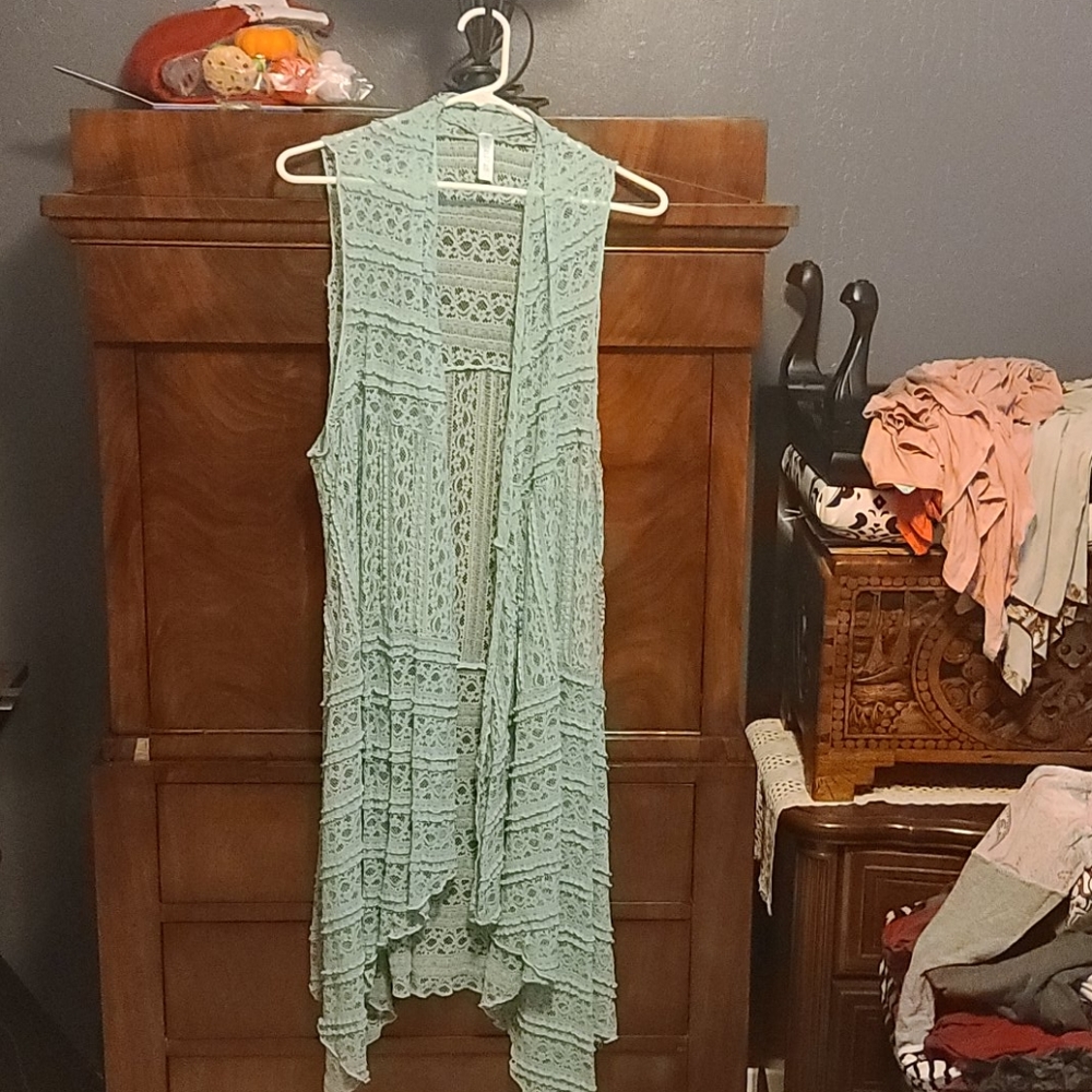 Long shrug